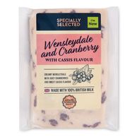 Sherry-Soaked Fruits Wensleydale 200g Specially Selected